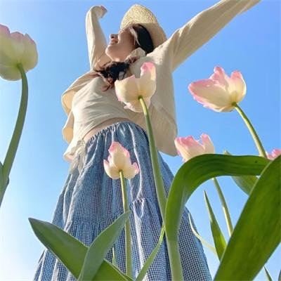 夜晚游玩生活 海报